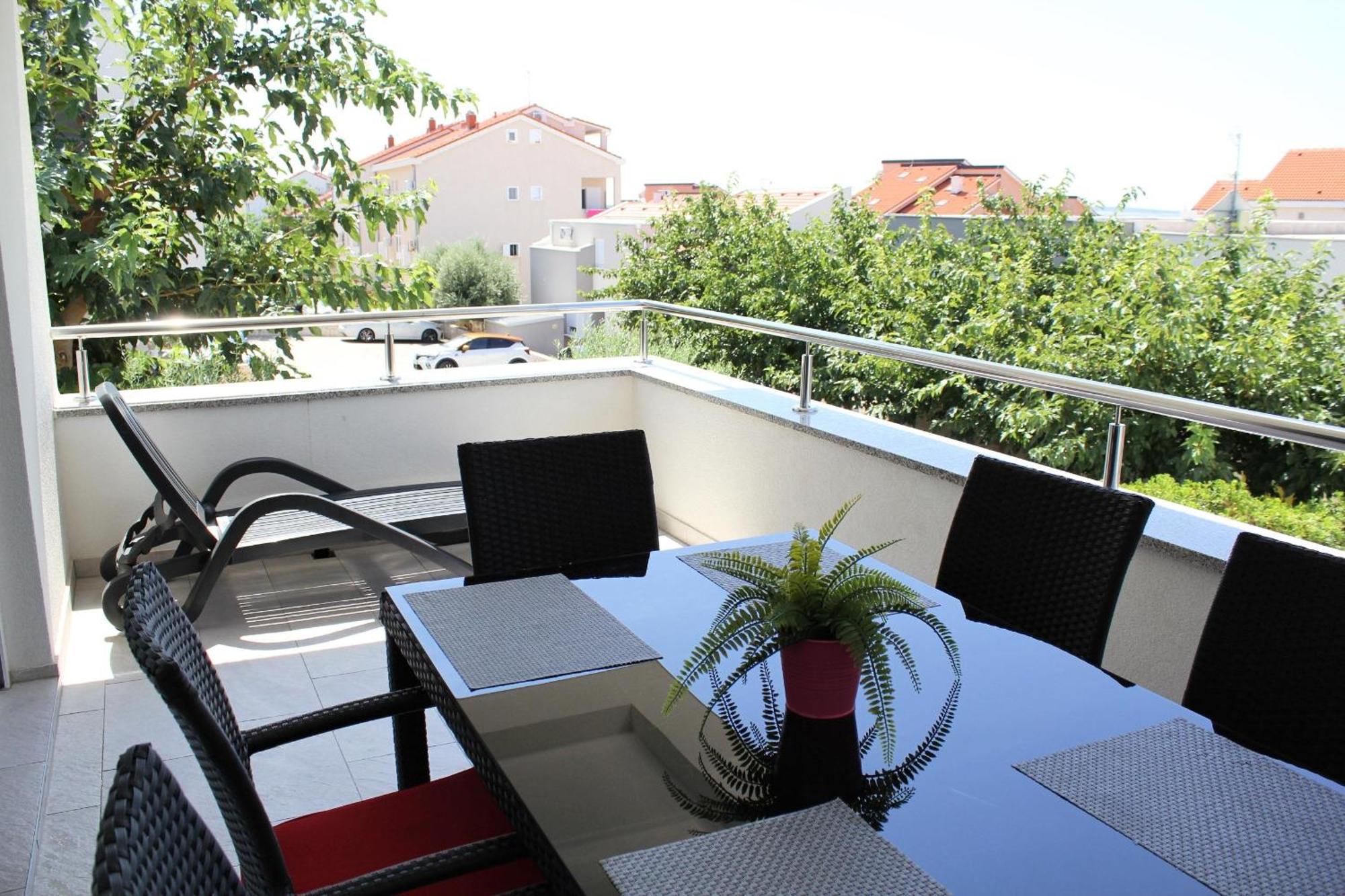 Villa Lumada Pool Apartments Novalja Exterior photo